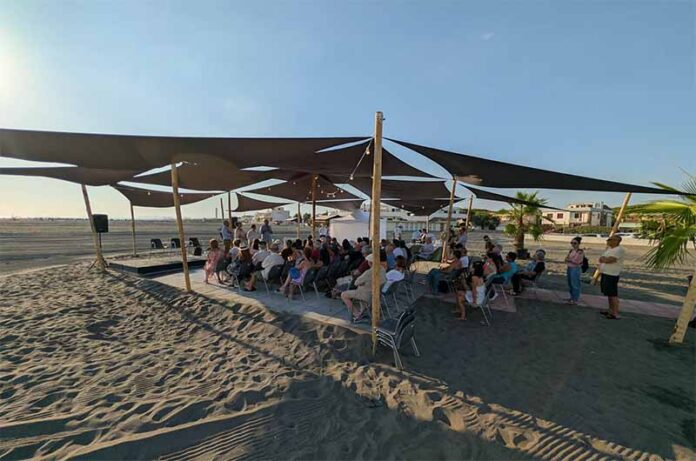 Marina di Montalto - tramonto con gli etruschi Marina di Montalto - tramonto con gli etruschi
