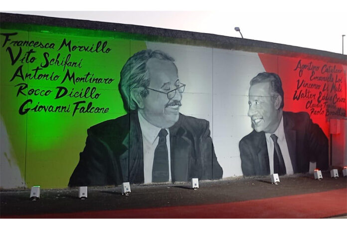Restaurato il murale dedicato a Giovanni Falcone e Paolo Borsellino