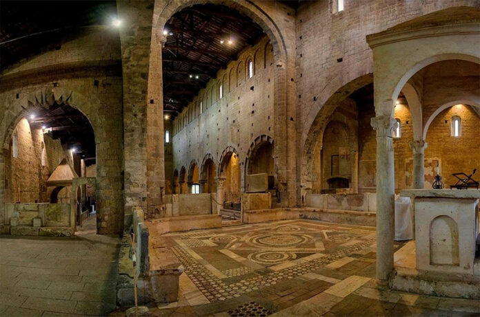 Tuscania-chiesa di San Pietro Tuscania-chiesa di San Pietro