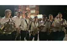 Ad accompagnare la Minimacchina del quartiere Santa Barbara la Banda Musicale di Latera Banda Musicale di Latera