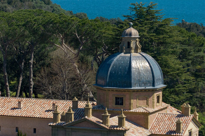 Isola Bisentina