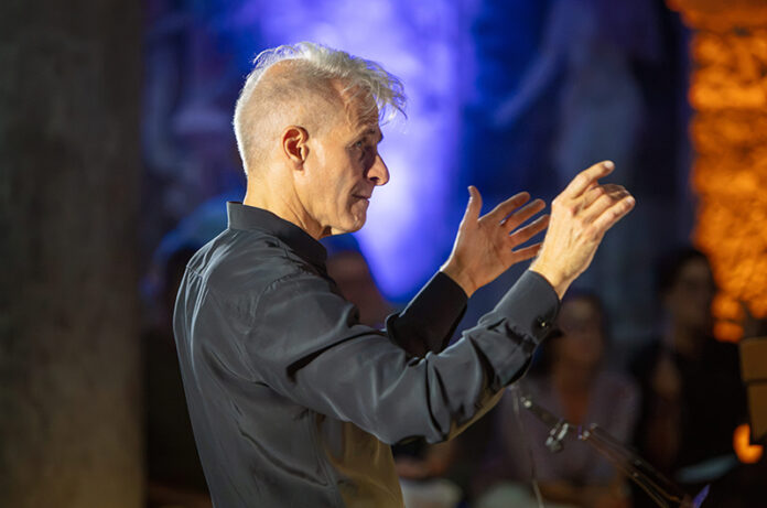 Maestro_De_Carlo Maestro_De_Carlo