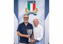 I Lions Alto Lazio ricevono la coppa dei vincitori del campionato di serie B e guardano alla nuova stagione in A Premiazione Lanzi- Angeletti