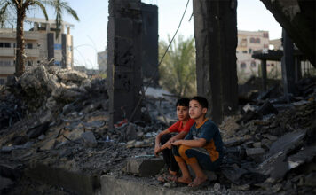 22mila adesioni per sostenere la candidatura dei bambini di Gaza al Premio Nobel per la pace bambini-rovine-casa-palestina.Unicef