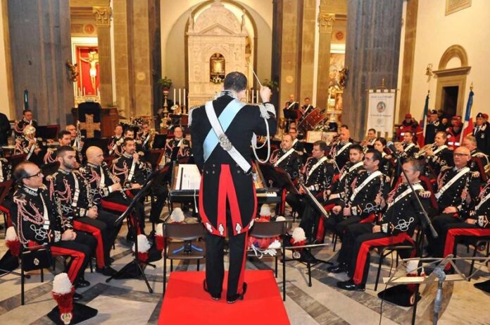 cover articolo centenario Carabiieri